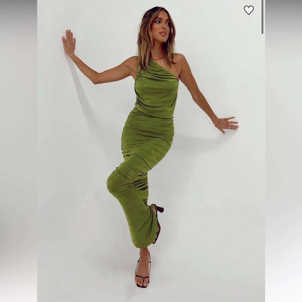 Lioness The Goddess Midi Dress Green